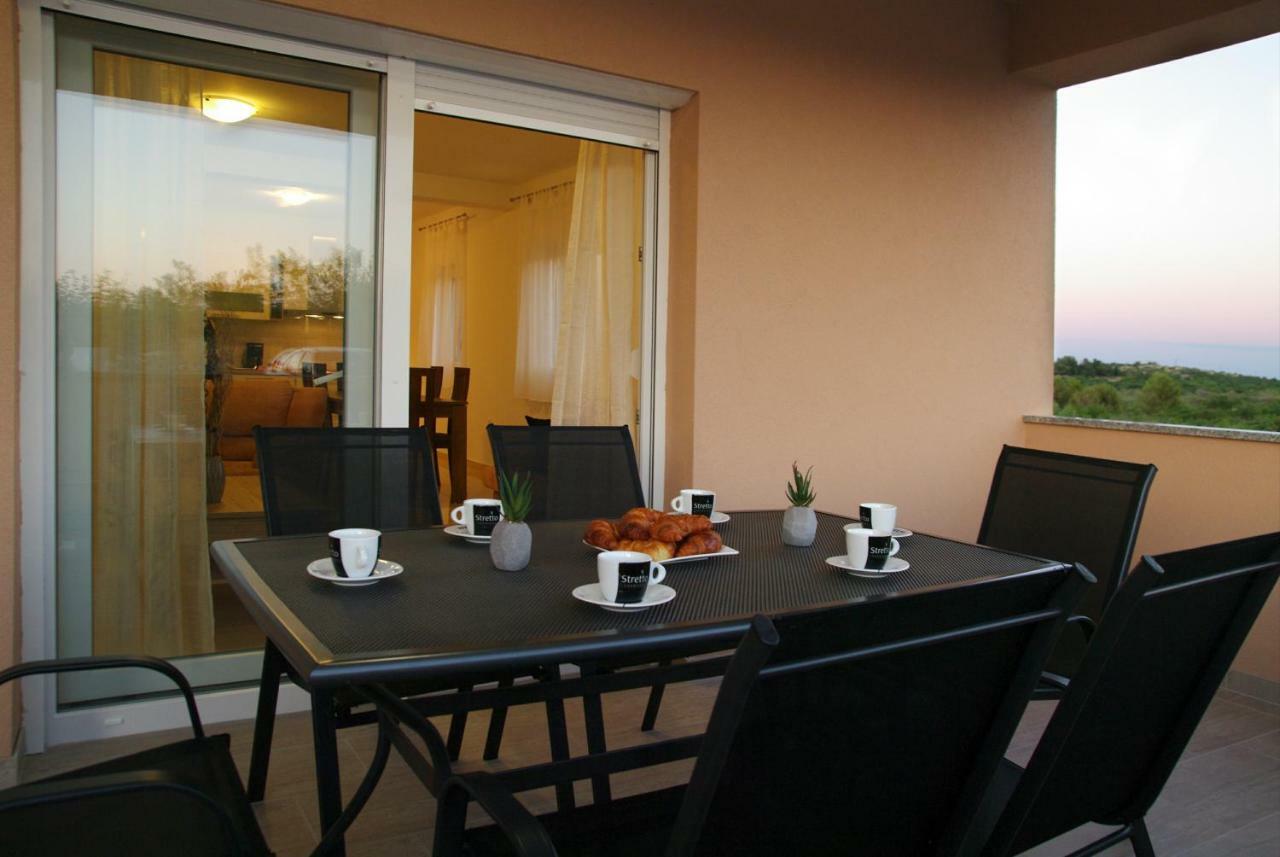 Holiday Home Luka Ζαντάρ Εξωτερικό φωτογραφία