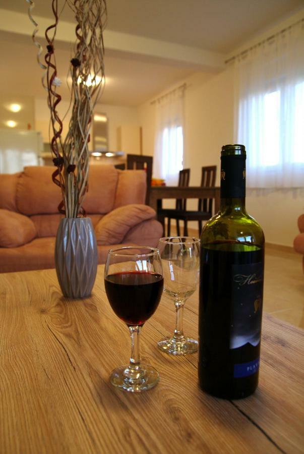 Holiday Home Luka Ζαντάρ Εξωτερικό φωτογραφία
