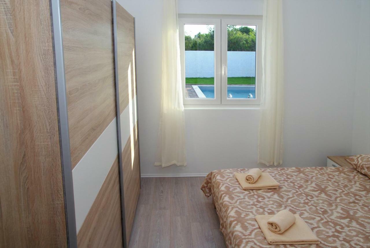 Holiday Home Luka Ζαντάρ Εξωτερικό φωτογραφία